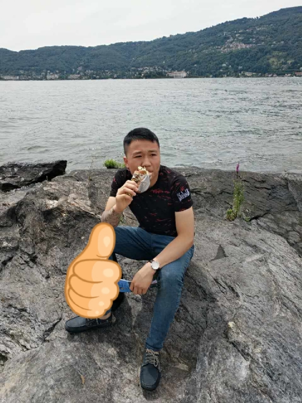 绚烂背后的平淡的第一张照片--闽清相亲网
