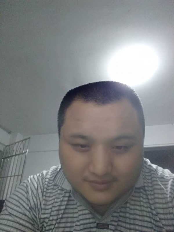 我在机场等艘船的第一张照片--闽清相亲网