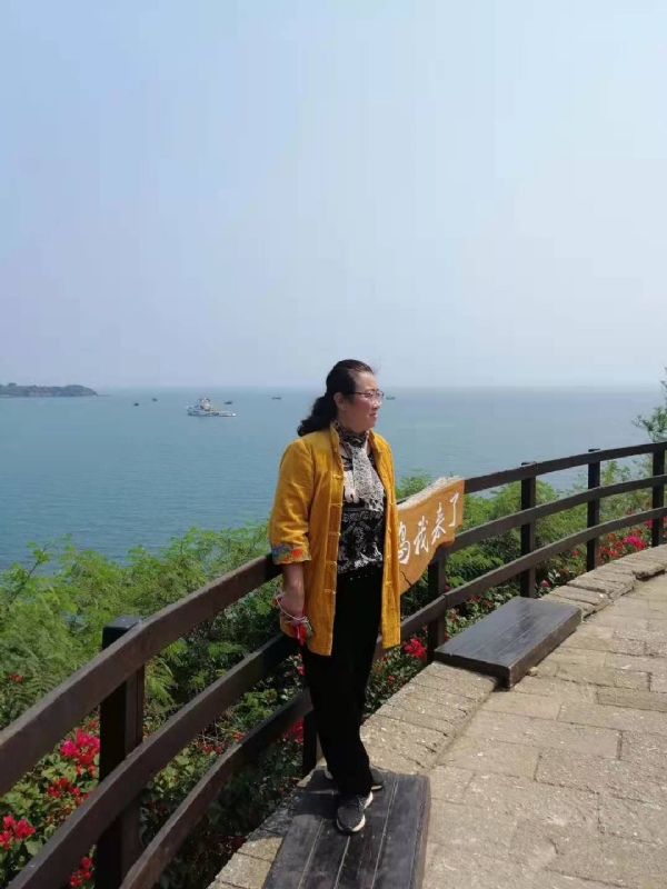 曦若半秋的第一张照片--闽清相亲网