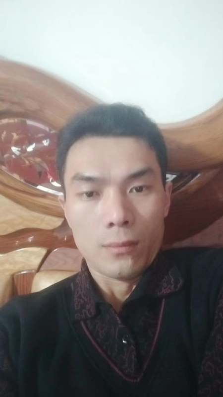 错把真心喂了狗的第四张照片--闽清相亲网