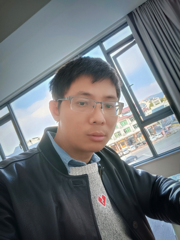 也许只是缺少一个拥抱的第二张照片--闽清相亲网