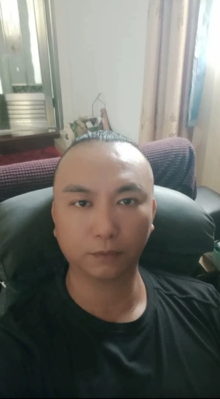 施逸森的第一张照片--闽清相亲网